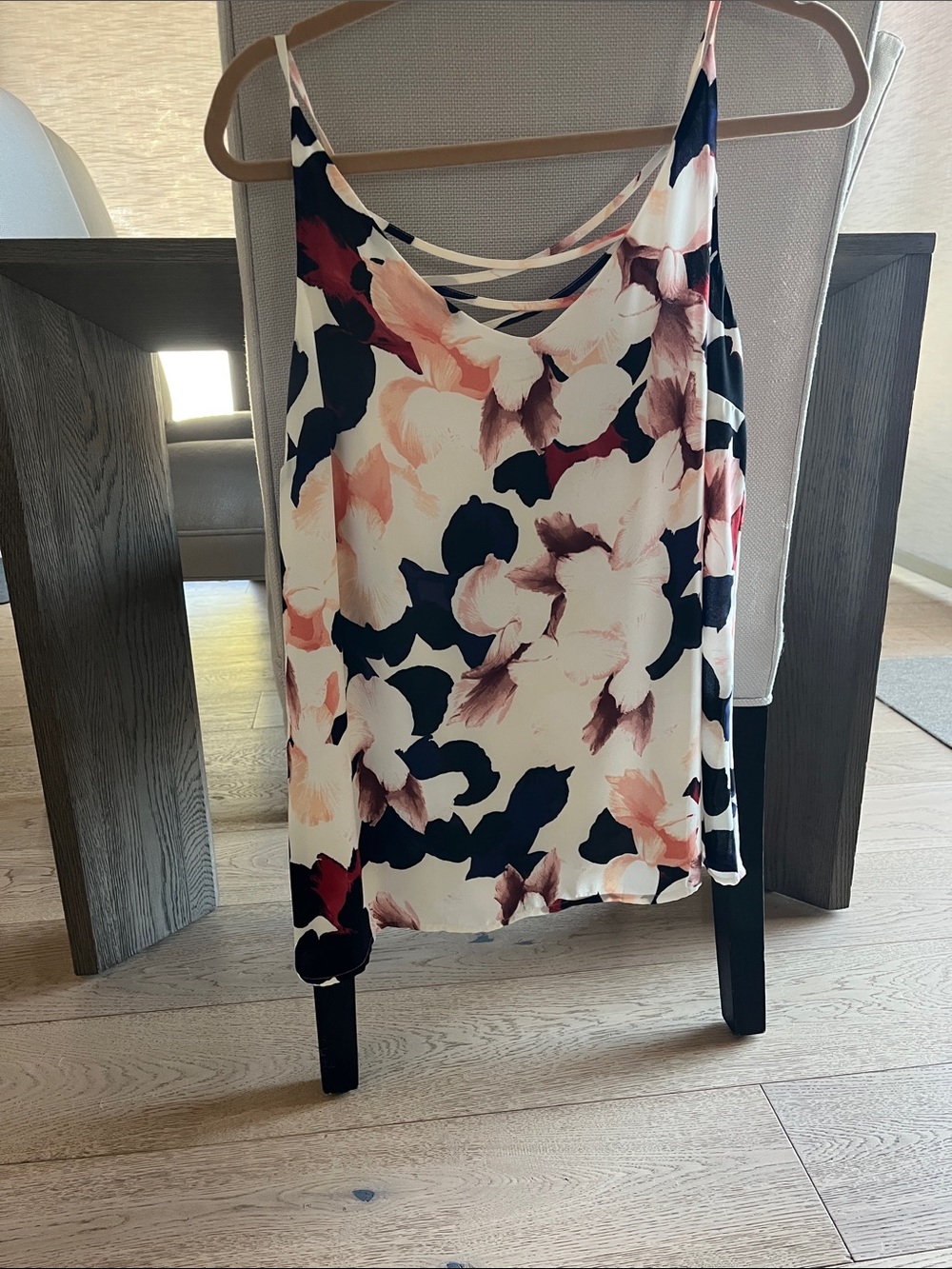 Floral Strappy Cami Tank Top - White/Pink/Black